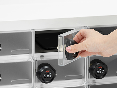 見やすい半透明扉