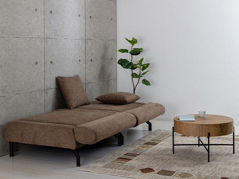 ソファからベッドへ簡単変形