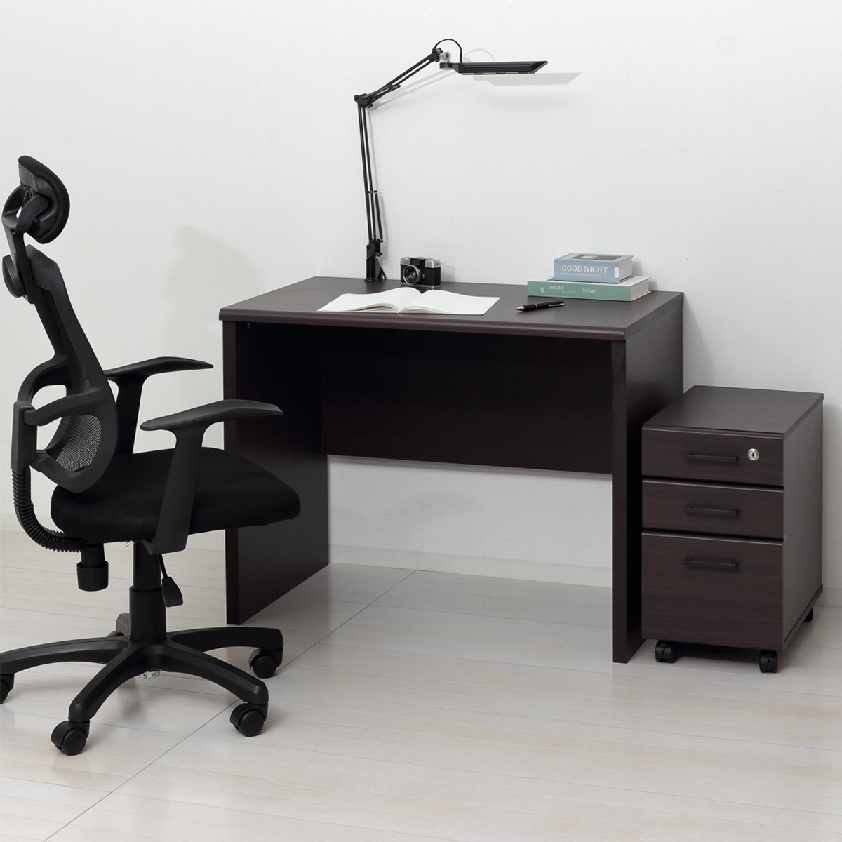 マーサ 鍵付きデスク(W900×D550×H700)2点セット