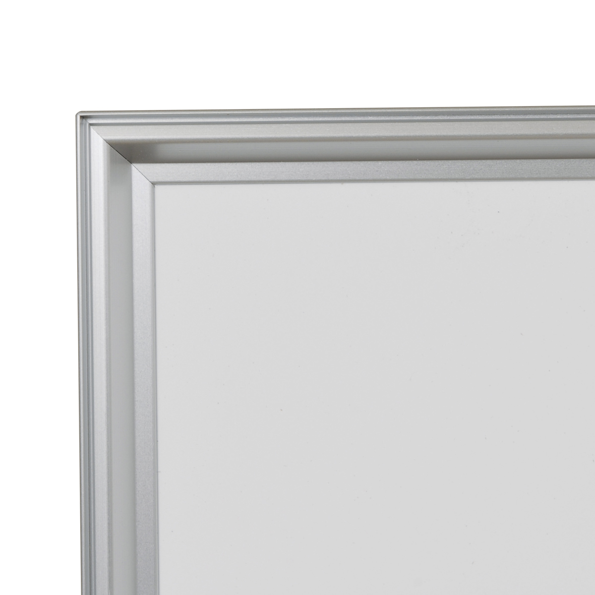 MAJI 壁掛けスチール板面ホワイトボード（横書き・月予定）（W910×H610）