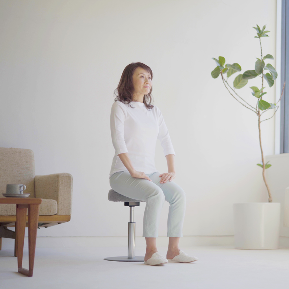 ミズノ ル プリエスクワット W310 D310 H395 535 の法人通販 オフィス家具のカグクロ